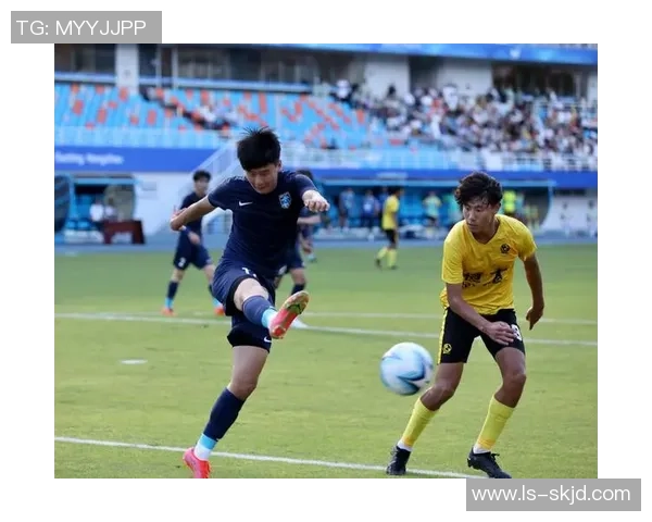 杭州足球队的崛起与发展探讨及其在中国足球中的影响力分析 杭州足球队的崛起与发展探讨及其在中国足球中的影响力分析