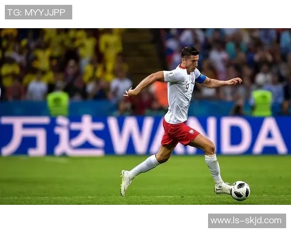 西安网球队以52分稳居杯赛积分榜首位展现强劲实力 西安网球队以52分稳居杯赛积分榜首位展现强劲实力