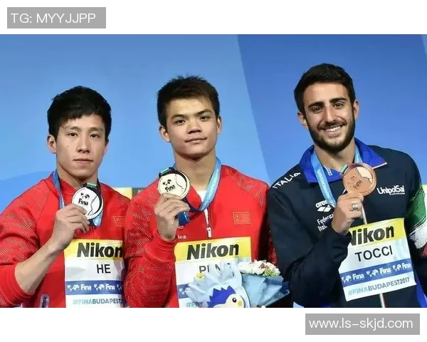 足球明星引领中国足球新生代崛起助力后辈追梦之路 足球明星引领中国足球新生代崛起助力后辈追梦之路