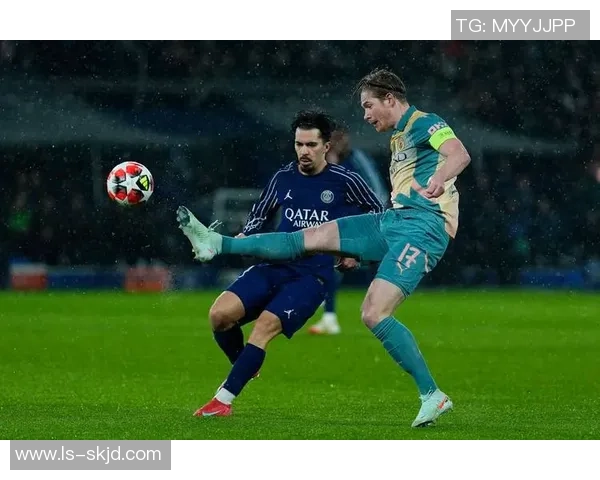 足球明星精彩瞬间集锦踢门时刻图片大全欣赏 足球明星精彩瞬间集锦踢门时刻图片大全欣赏