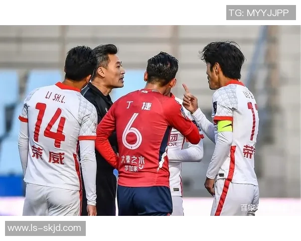 重庆网球队在奥运会中的团队协作表现值得称赞与反思 重庆网球队在奥运会中的团队协作表现值得称赞与反思