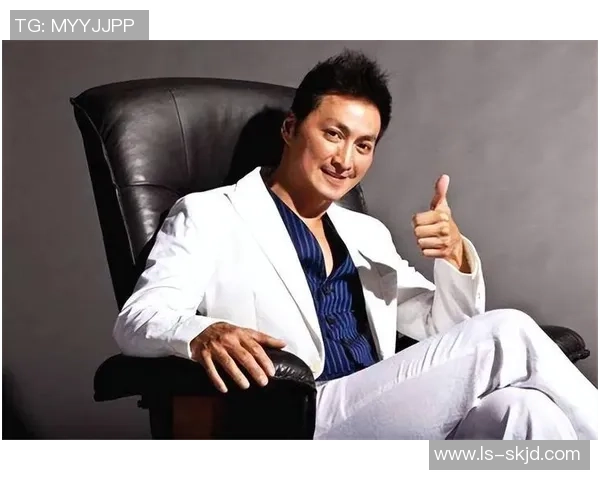 香港足球明星何家劲的精彩瞬间与职业生涯回顾