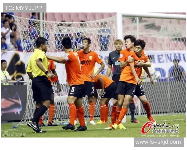 网球热议：武汉网球队的耐力争议